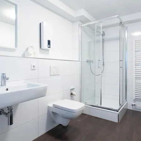 T&k - Several In Apartment